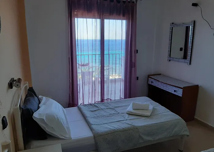 Alexiadis Apartments